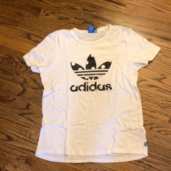 adidas Tops - Adidas T-shirt